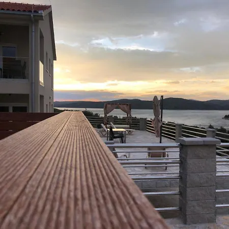 Olea Apartmán Veliki Drvenik