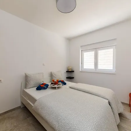 Olea * Veliki Drvenik