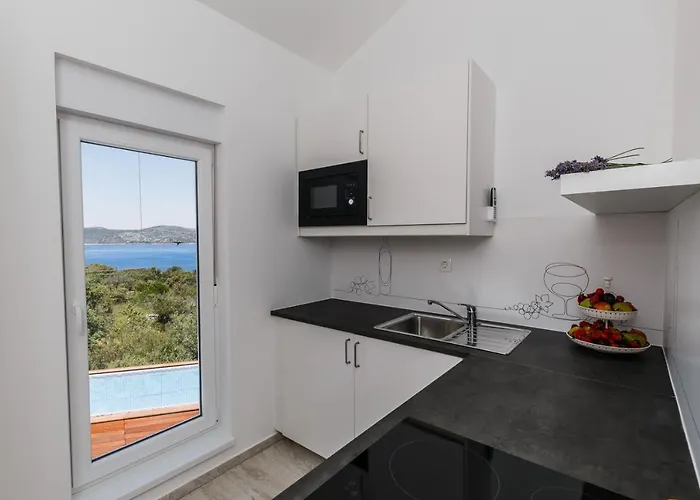 Olea * Veliki Drvenik