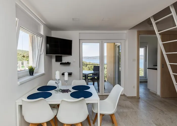 Olea Daire Veliki Drvenik