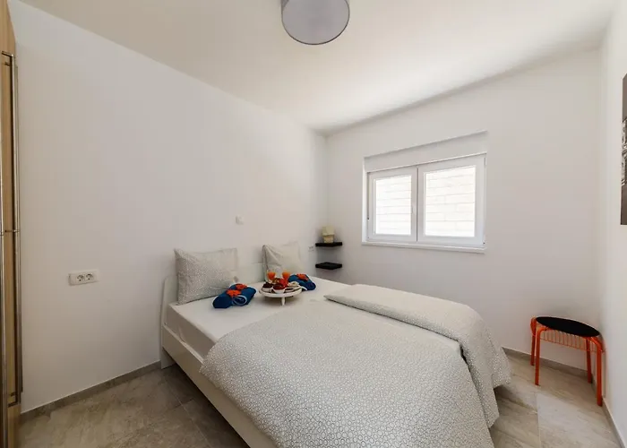 Olea * Veliki Drvenik